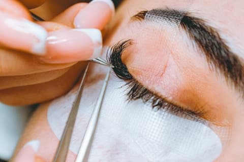 Lash & brow specialists